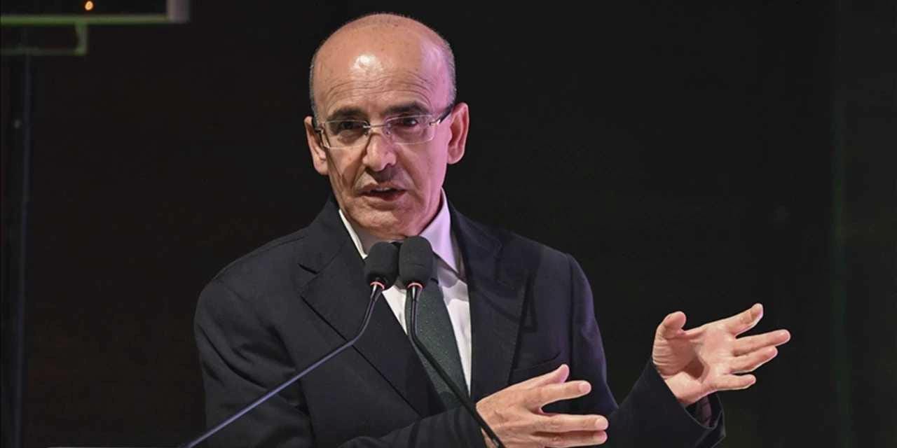 Bakan Şimşek: 3. Çeyrekte Büyüme 3,7 — Tarım Daraldı, Sanayi