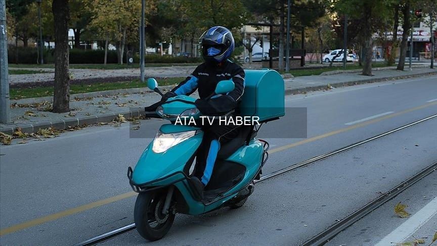 Moto Kurye Ücretlerinde Büyük Artış: Saatlik ve Bonus Düzenlemeleri Gelirleri Yükseltti