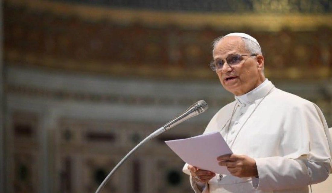 Papa XVI. Leo Aziz Petrus Bazilikası’nda İlk Noel Ayinlerini Yönetti