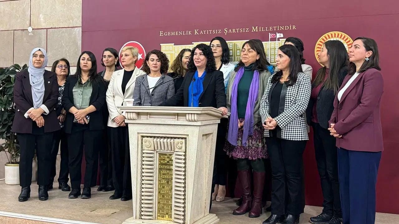 TBMM’de cinsel istismar skandalı… DEM Parti Kadın Meclisi: ‘Bu çocuklar şikâyet edene kadar Meclis neredeydi?’