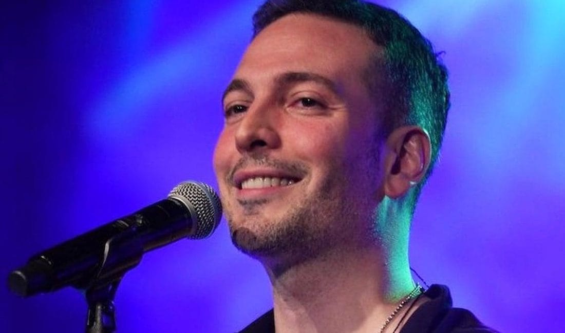 Oğuzhan Koç ve Hazal Subaşı İlişkisi Devam Ediyor Ünlü şarkıcı