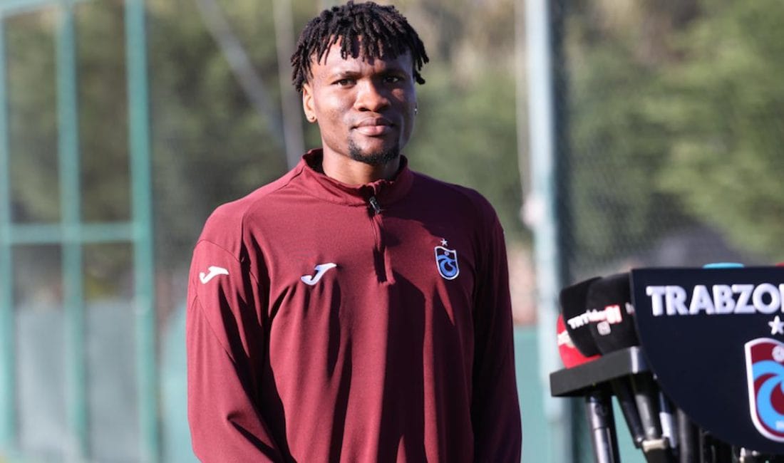 Trabzonspor’un Yeni Stoperi Chibuike Nwaiwu Basınla Bir Araya Geldi Trabzonspor’un