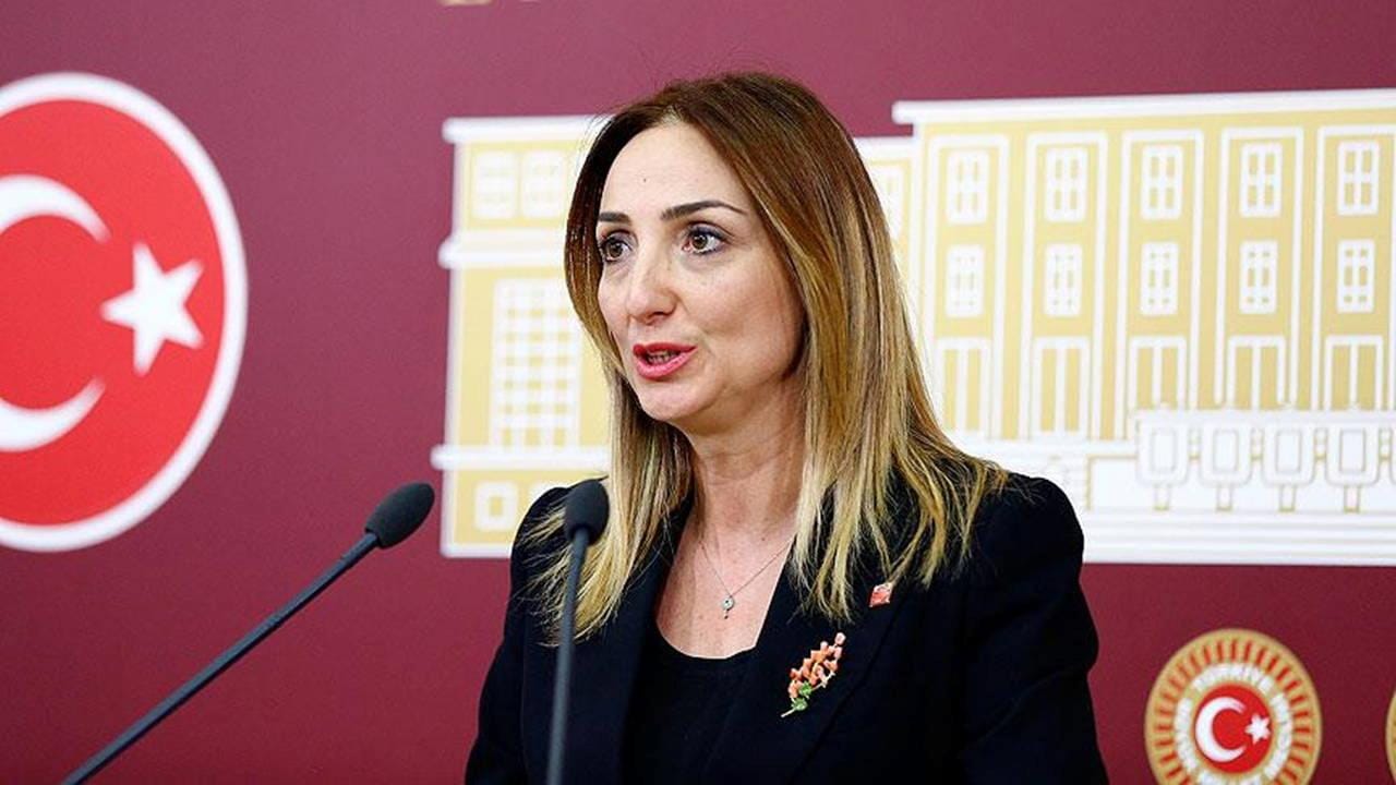 Aylin Nazlıaka’dan İBB’ye ve Bakanlığa Yönelik Yazılı Açıklama CHP’nin Aile