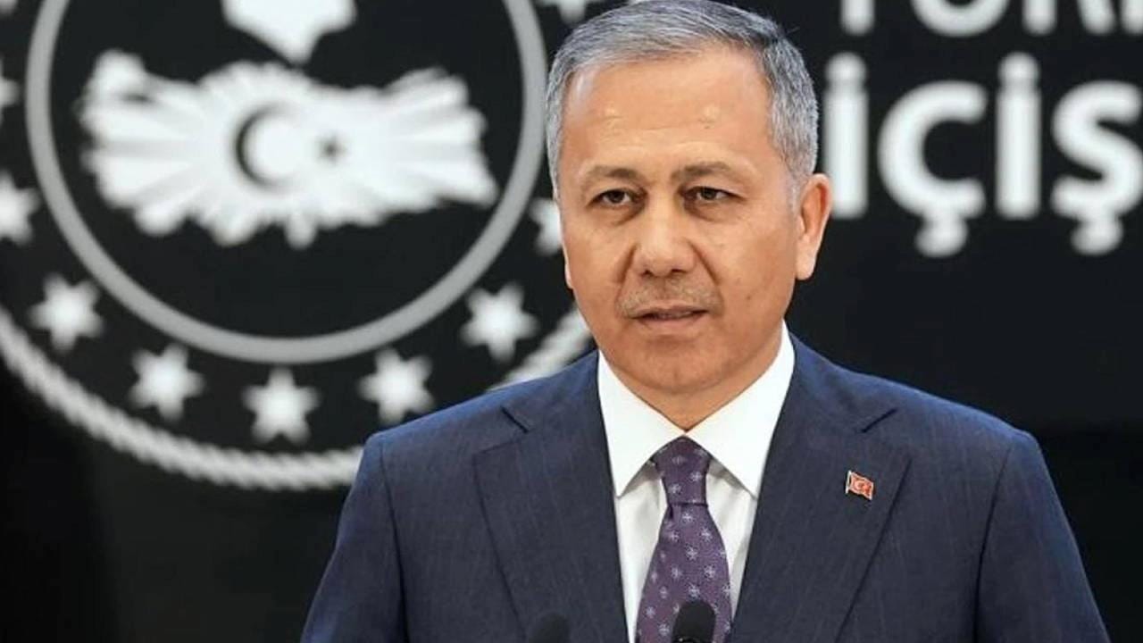 chpli-murat-bakandan-ali-yerlikayaya-zor-soru-pmyo-yerleskesinden-firar-olayinda-kac-supheli-firar-zWMTBA14.jpg