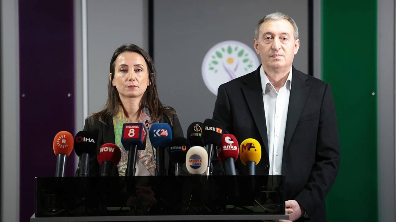 DEM Parti Eş Genel Başkanları Rojava Ziyaretini ve Gözlemlerini Açıkladı