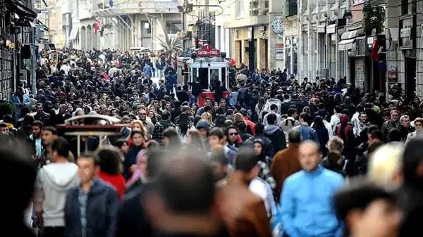 erdogani-kizdiracak-anket-yayimlandi-iste-akp-turkiyesi-toplum-endiseli-ofkeli-ve-mutsuz-Rg9uHHPC.jpg