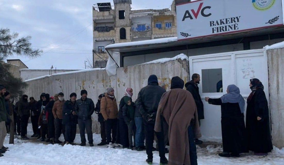 Kobani’de Abluka ve Altyapı Çöküşü: En Az 5 Çocuğun Hayatını