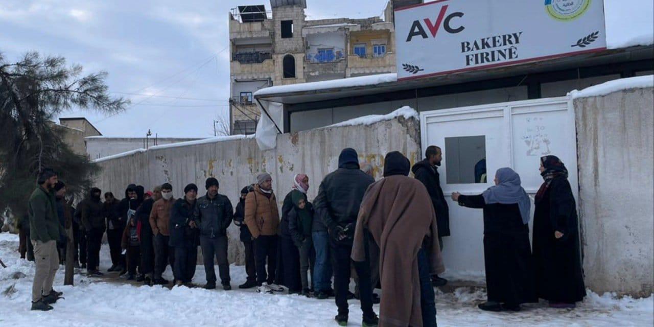 Kobani’de Abluka ve Altyapı Çöküşü: En Az 5 Çocuğun Hayatını