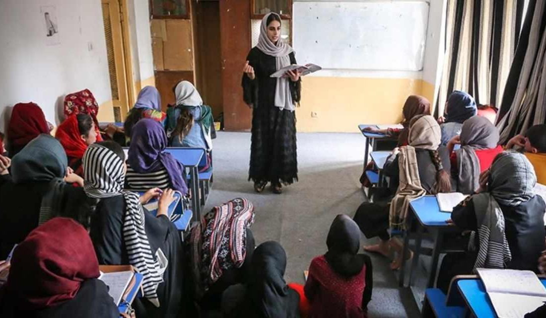 Taliban Yönetimi Eğitimi Yasakladı: 2,2 Milyon Kız Çocuğu Eğitim Dışında