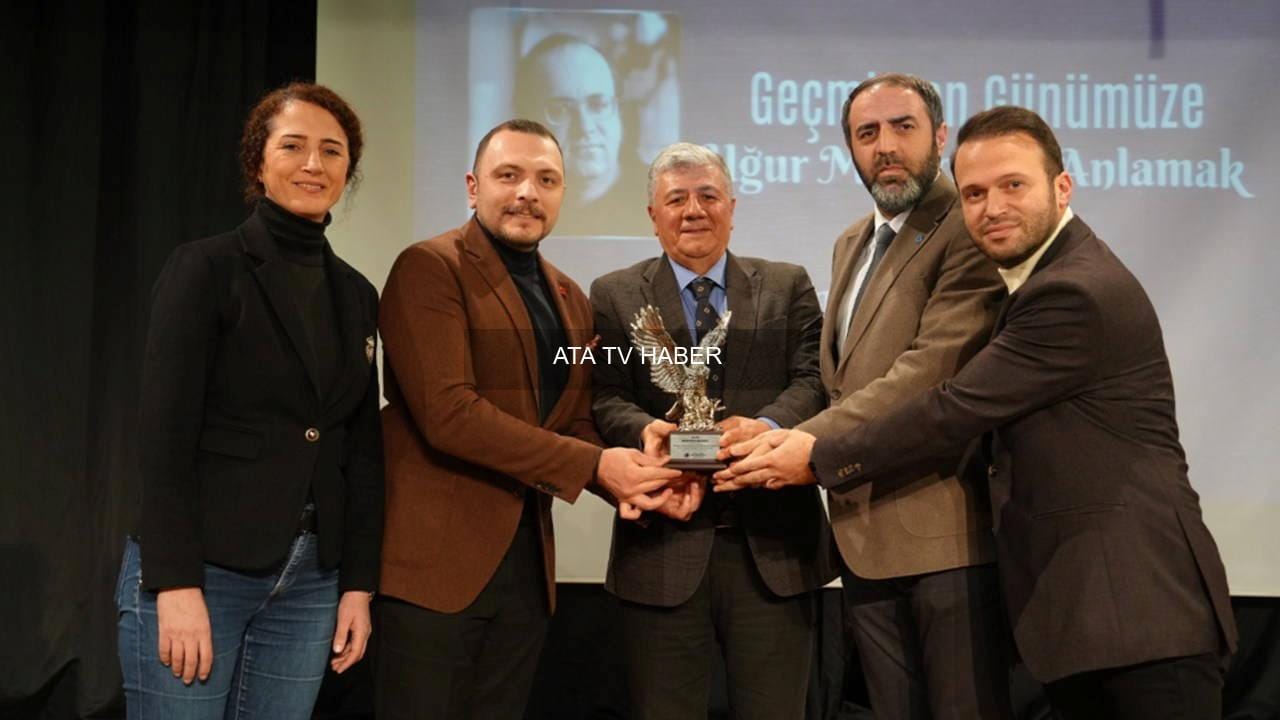UĞUR MUMCU TOPLUM İÇİN BİR GÜVENCEYDİ