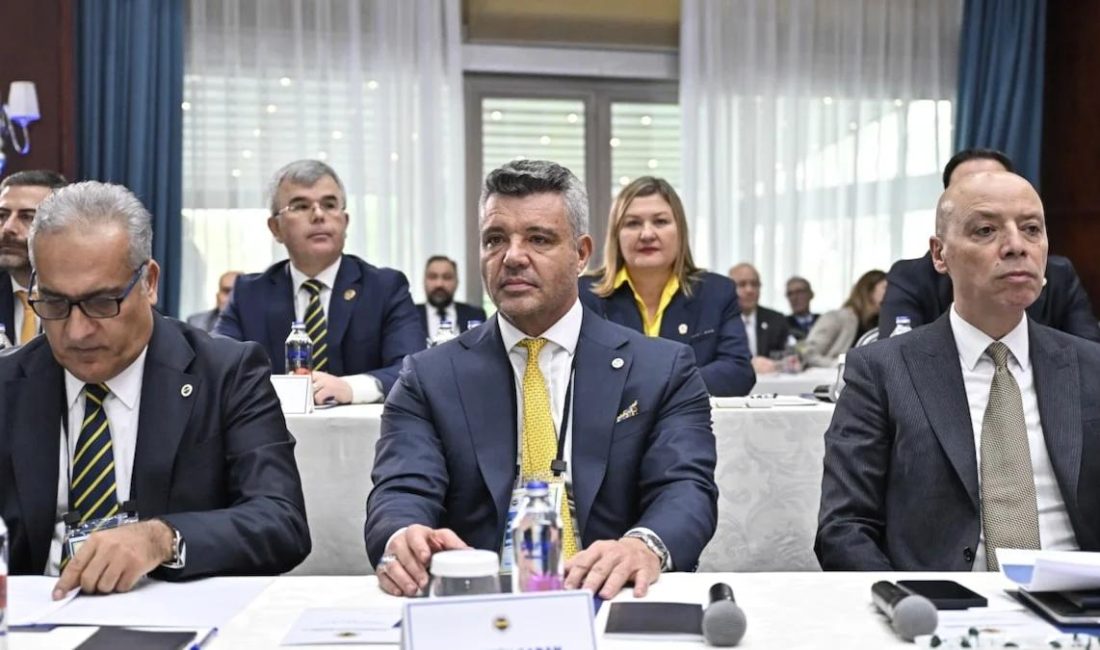 Fenerbahçe Yüksek Divan Kurulu Toplantısı’nda Saran’dan Birlik ve Destek Çağrısı