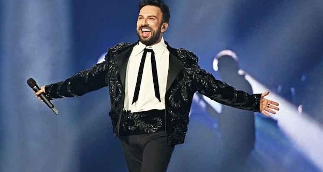 Tarkan Volkswagen Arena’da Sibel Can ve Ata Demirer ile Unutulmaz