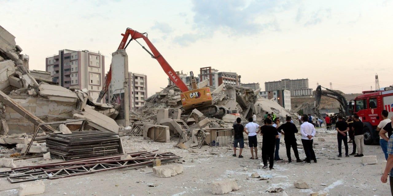 Deprem bölgesinde harcama önceliği halk değil şehir hastaneleri oldu