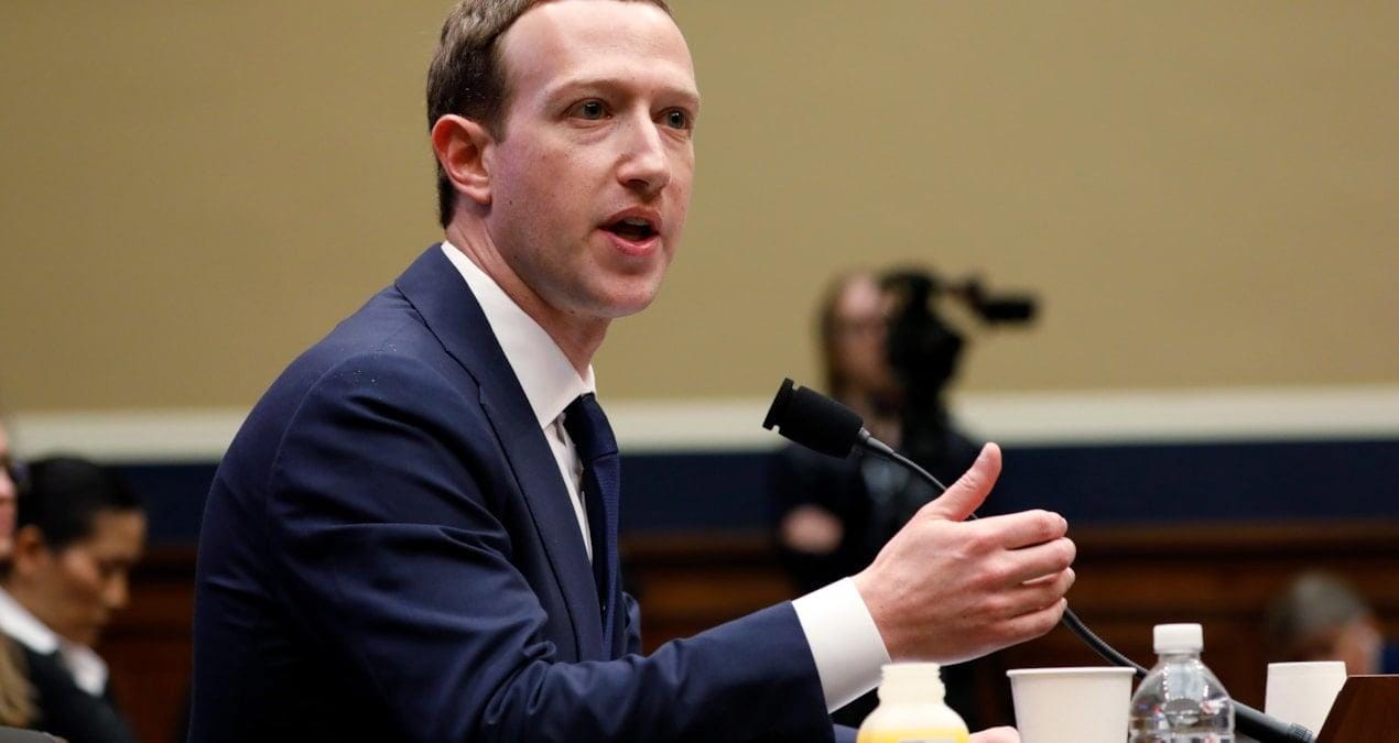 facebookun-bell-plani-ortaya-cikti-lise-ogrencilerine-kapali-ag-tasarlanmis-EO89Y8ly.jpg