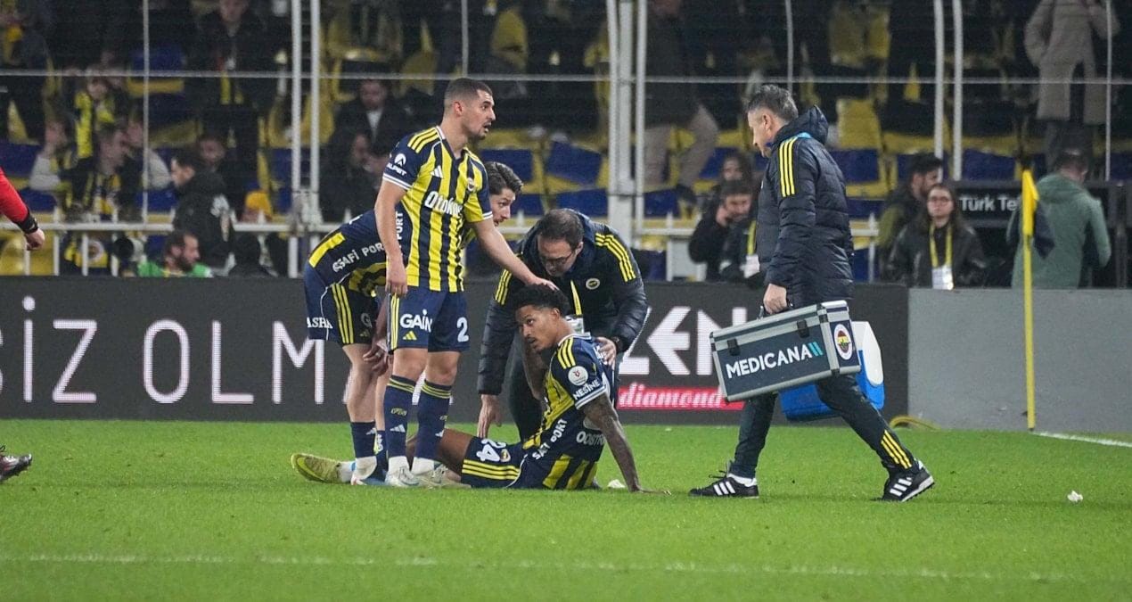 Fenerbahçe’de Kasımpaşa Maçı Sonrası Dört Oyuncuda MR Sonuçları Fenerbahçe, Süper