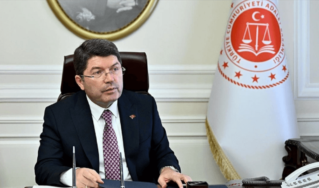 Adalet Bakanlığı’nda devir teslim töreni gerçekleştirildi Adalet Bakanı Yılmaz Tunç,