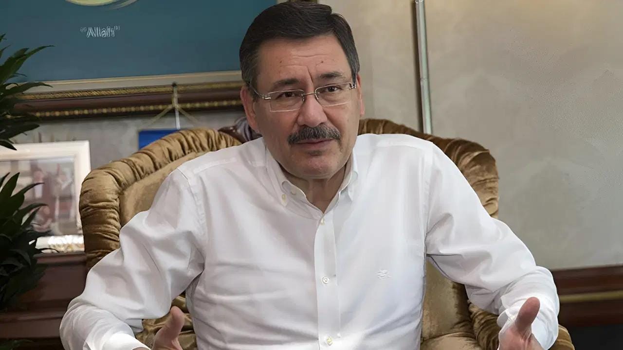 chpden-melih-gokcekin-adaylik-iddiasina-yanit-buyutulecek-bir-olay-degildi-ama-buyutuldu-N88qM6hY.jpg