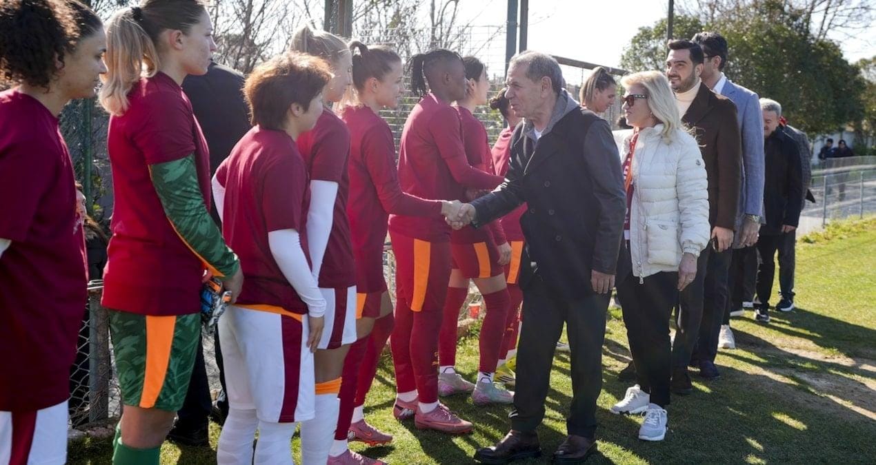 Galatasaray’da 8 Mart Etkinliği: Başkan Özbek ve Takımların Karma Maçı