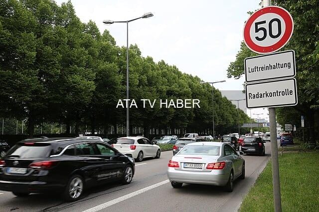 Otoyolda Hız Tartışması ve Siyasi Boyut