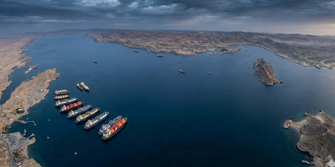 kuresel-piyasalar-hurmuz-alarminda-petrol-fiyatlari-firlarsa-turkiyeyi-ne-bekliyor-eW6C5ELF.jpg