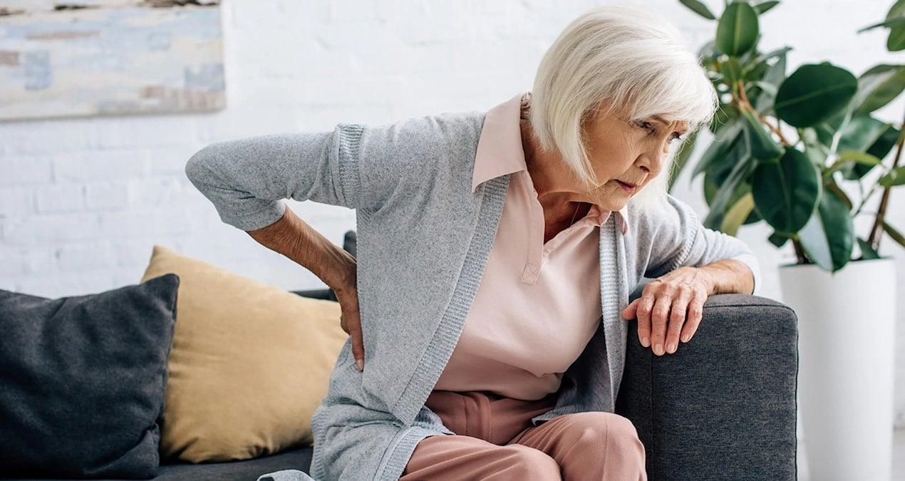 Kemik Erimesi (Osteoporoz): Erken İşaretler, Riskler ve Korunma Yolları Kemiklerimiz