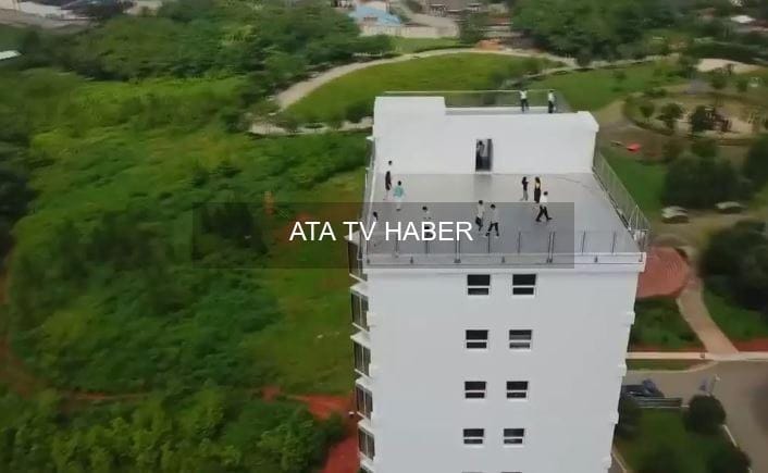 Changsha’da 28 Saat 45 Dakikada Tamamlanan 10 Katlı Modüler Bina