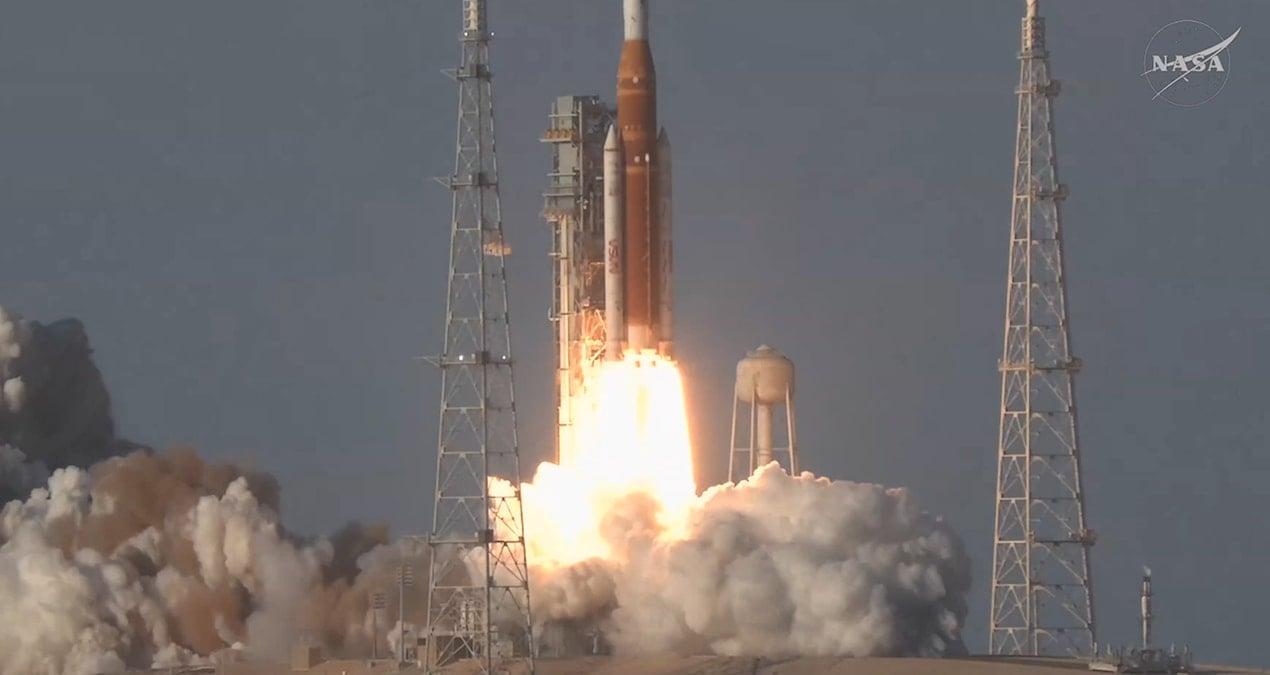 Artemis II mürettebatı Dünya’ya döndü Artemis II Orion Kapsülü Başarılı Deniz İnişiyle Dünya’ya Döndü Artemis