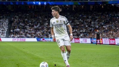 Dünya Kupası öncesi Arda Güler korkusu Avustralya—Türkiye Maçı Öncesi Arda Güler ve Kenan Yıldız Tehlikesi 2026