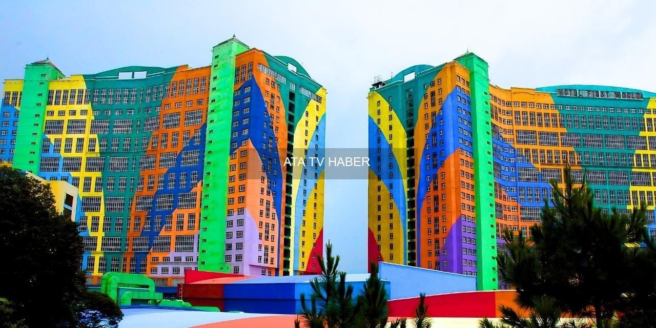 First World Hotel & Plaza: Dünyanın En Büyük Otelinin Hikâyesi