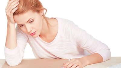 Enerjiyi artıran beslenme tüyoları Baharın Getirdiği Değişimlere Karşı Beslenme Önerileri Baharda değişken hava koşulları