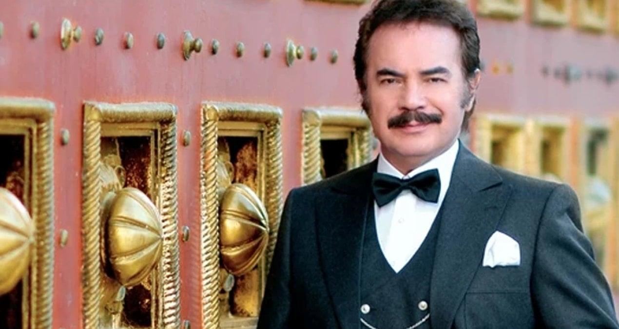 Orhan Gencebay ve Gonca Cilasun’dan Atatürk Vurgusu: Ödül Gecesinde Duygusal