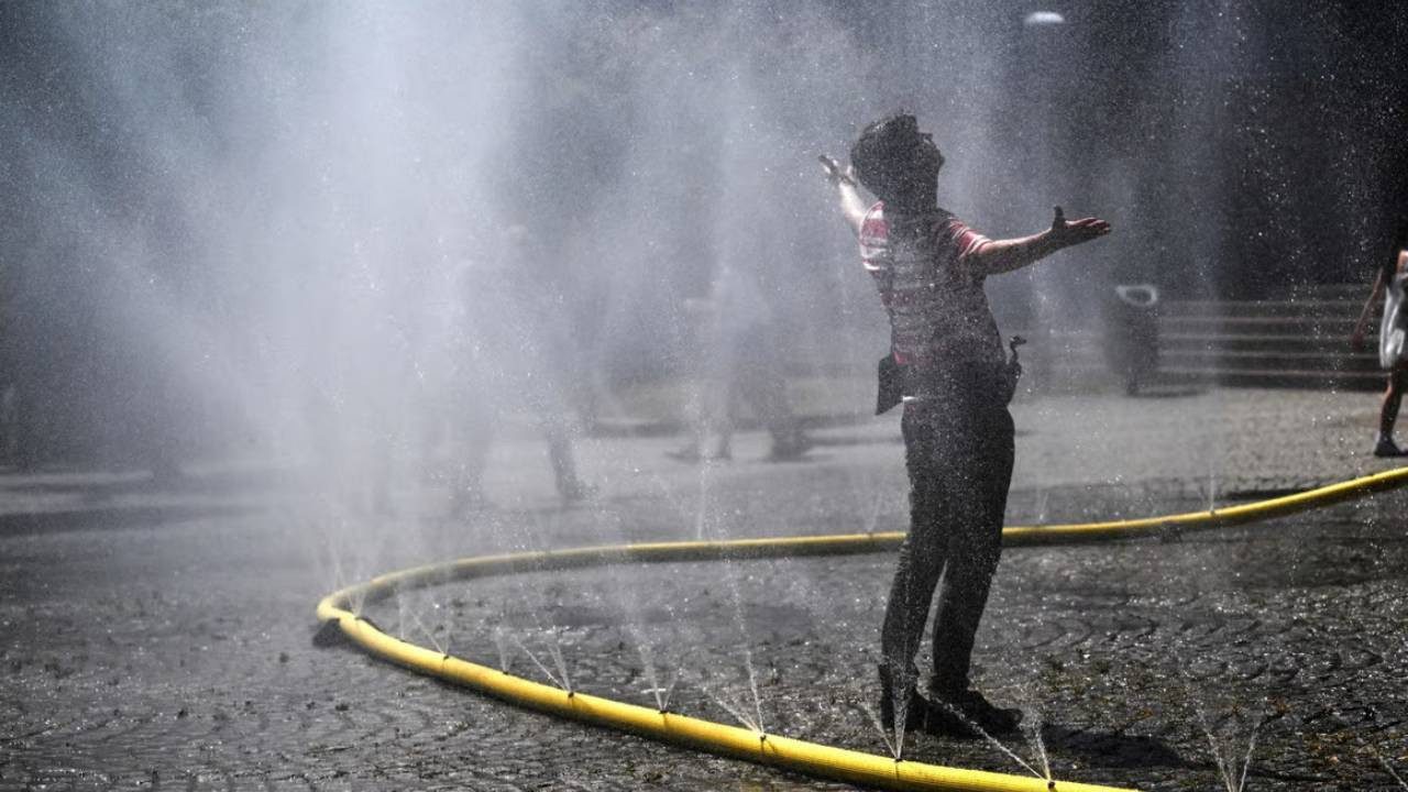 Almanya’da Rekor Sıcaklık: Saarbrücken 41,3°C ile Tarihi Zirveyi Gördü Almanya,