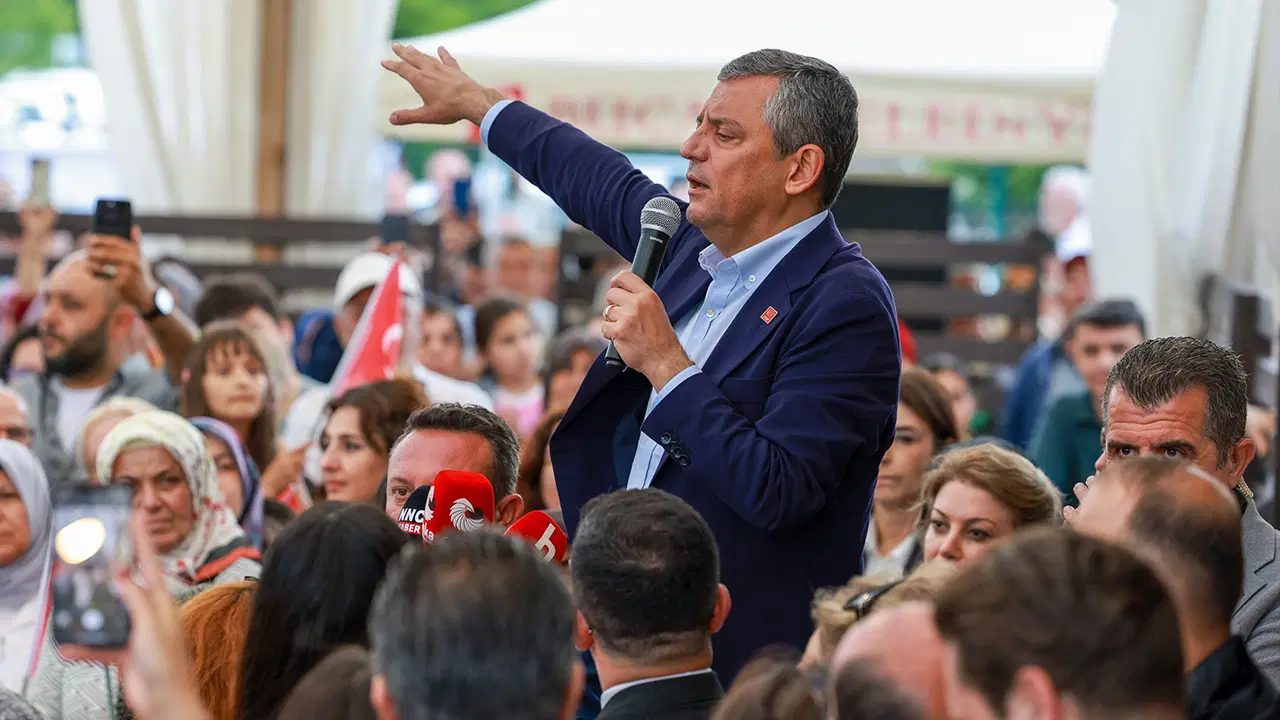 CHP’de kongre tartışmaları sürüyor: Hukuki süreç ve alternatif yollar Mahkemenin
