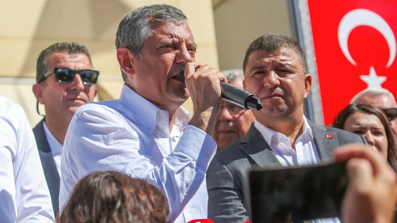 CHP’de yeni parti tartışmaları sürüyor Mahkemenin mutlak butlan kararıyla yönetiminin