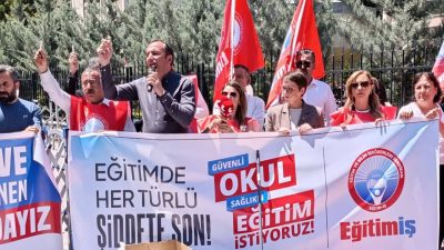 Eğitim-İş, MEB Önünde ‘Güvenli Okul Sağlıklı Eğitim’ Talebiyle Toplandı Eğitim-İş,