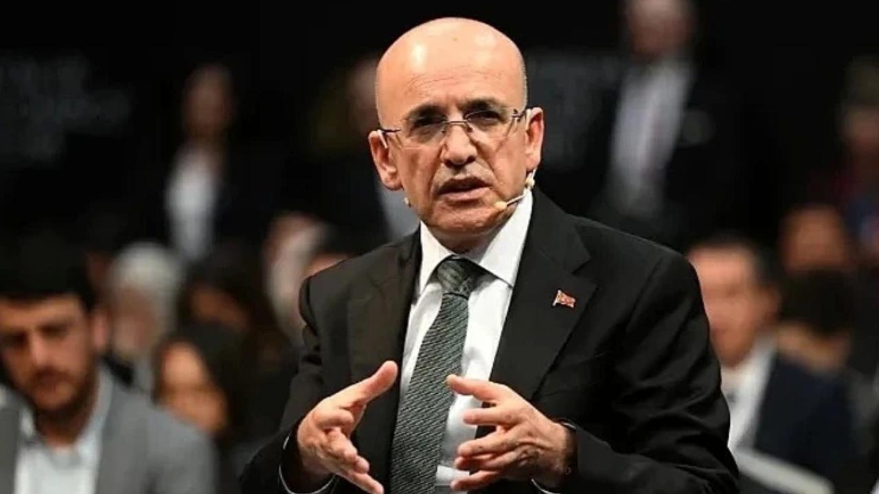Hazine ve Maliye Bakanı Mehmet Şimşek AKP Milletvekilleriyle Ekonomi Toplantısında