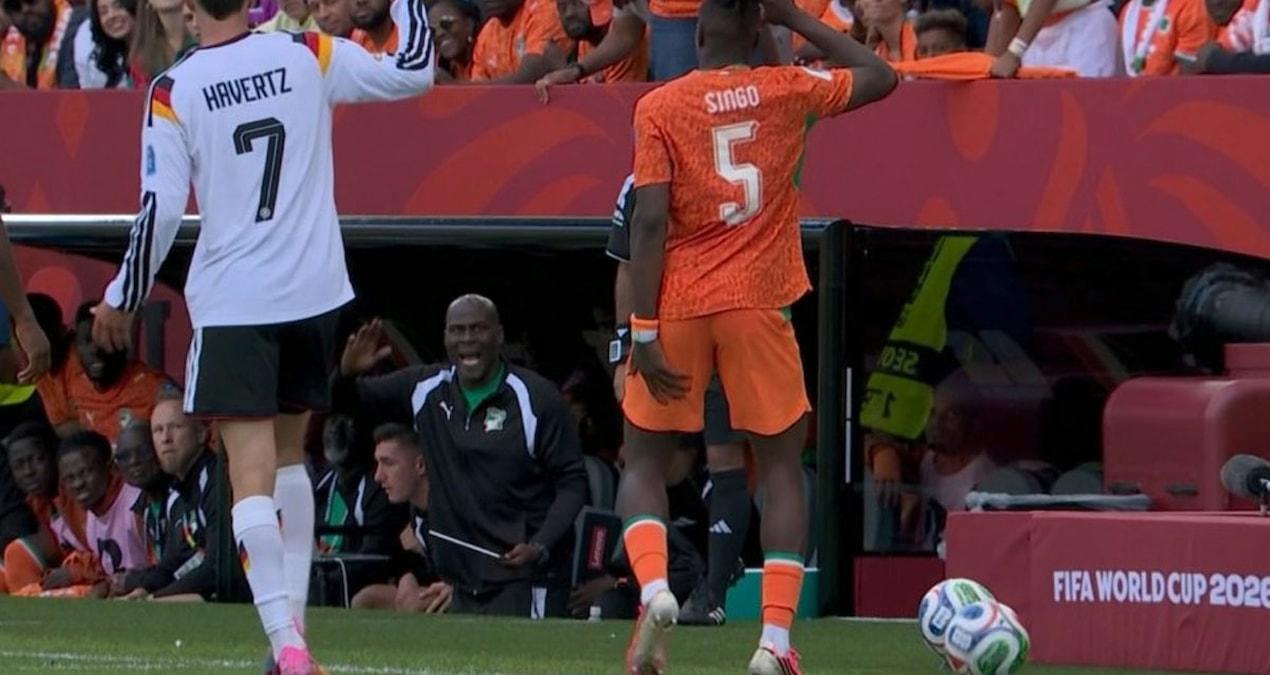 Galatasaray’ın sağ bekinde şok: Wilfried Singo 3 ay sahalardan uzak