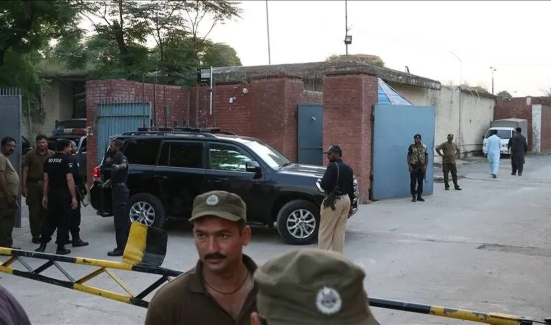 Kahuta’dan Adiala’ya Nakil Sırasında Toplu Firar Pakistan’ın başkenti İslamabad yakınlarındaki