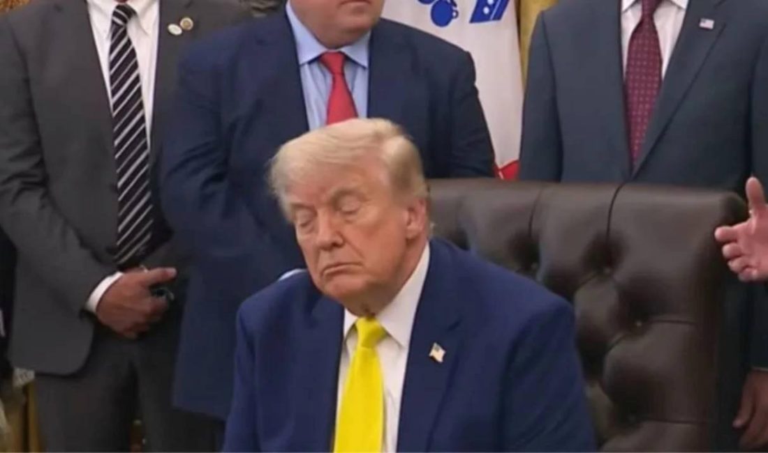 Trump’ın Etkinlik Görüntüleri Sosyal Medyada Viral Oldu ABD Başkanı Donald