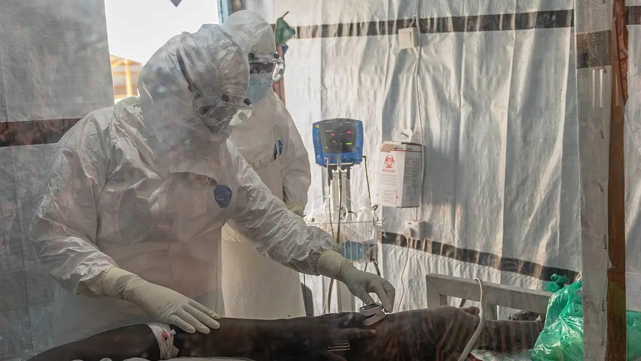 korkulan-oldu-avrupada-ilk-ebola-vakasi-tespit-edildi-mQkO6y2m.jpg