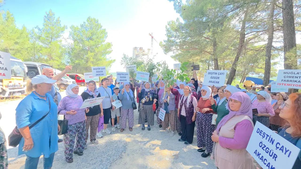 Deştin-Bayır Tekağaç Mevkiinde Entegre Çimento Fabrikası Projesine Tepkiler Sürüyor Muğla’nın