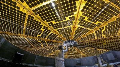NASA’nın Lucy uzay aracı Donaldjohanson asteroitinde sıra dışı yapı ve