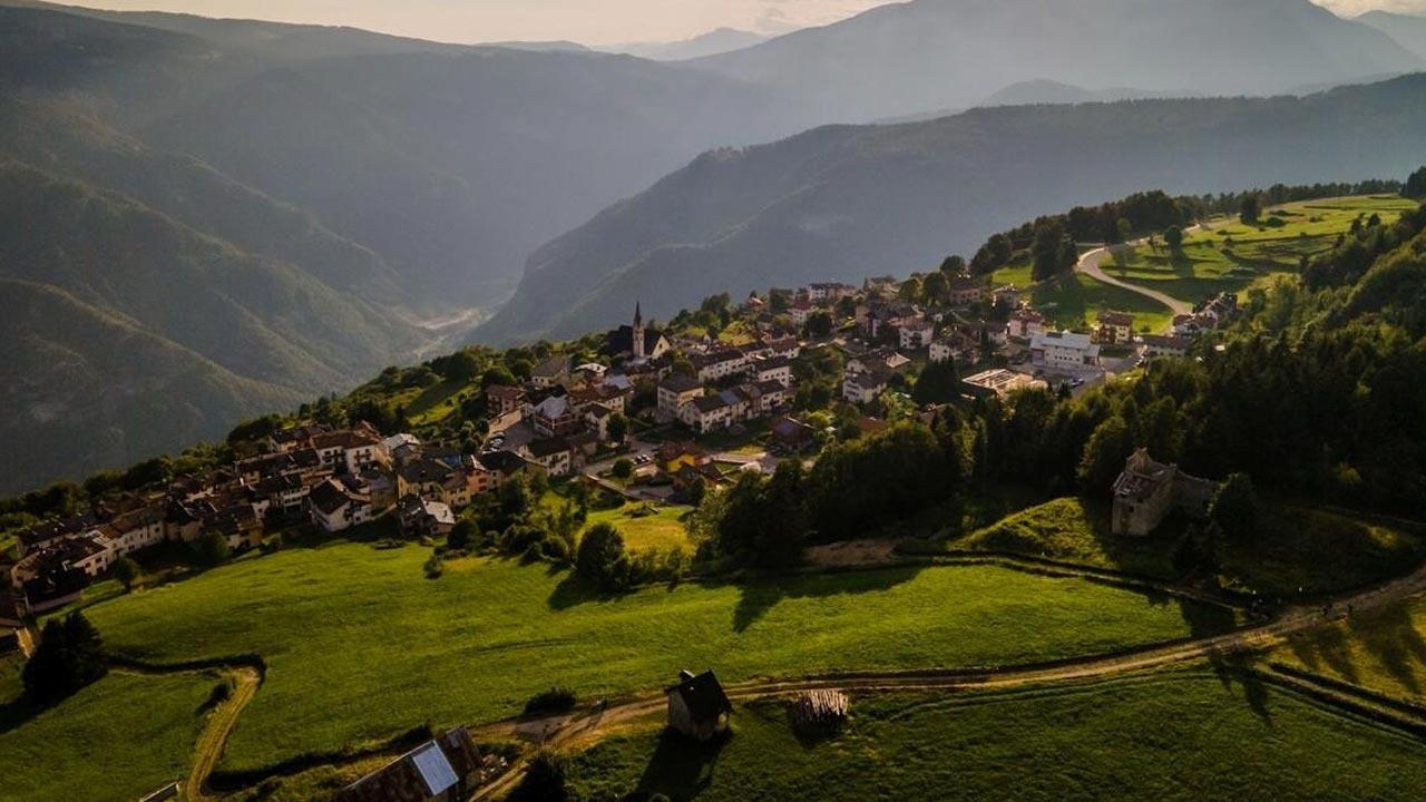 Luserna Köyü, Yeni Yerleşimcilere Konut Desteğiyle Nüfus Artışını Hedefliyor Trentino-Alto
