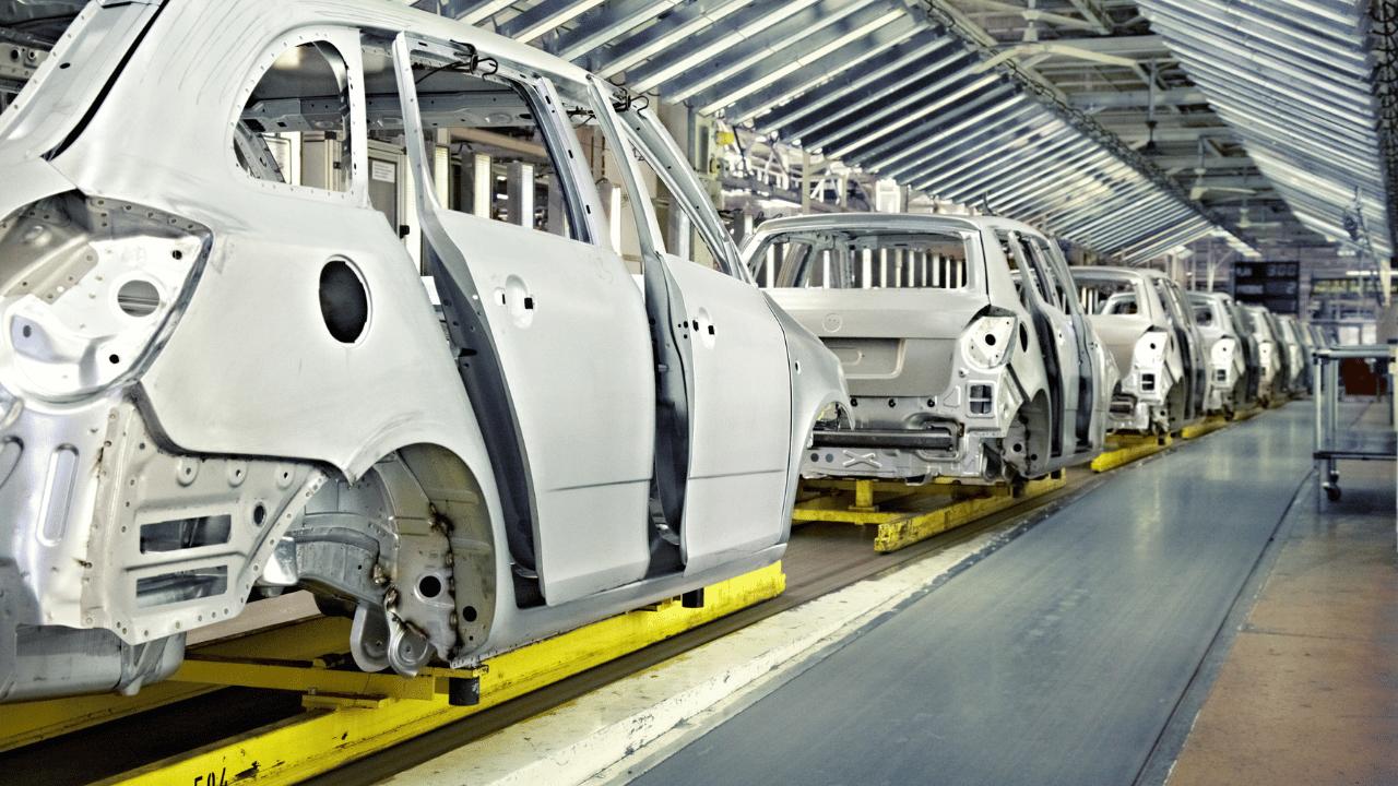 Otomotiv devi bir fabrikasında üretimi durdurma kararı aldı