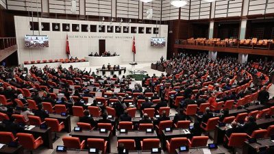 Muhalefetten TBMM Milli Eğitim Komisyonu’na Olağanüstü Toplantı Talebi CHP, DEM