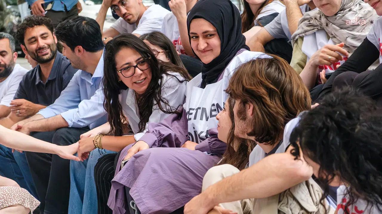 Özel Sektör Öğretmenleri Sendikası önündeki açlık grevi sürüyor Özel Sektör