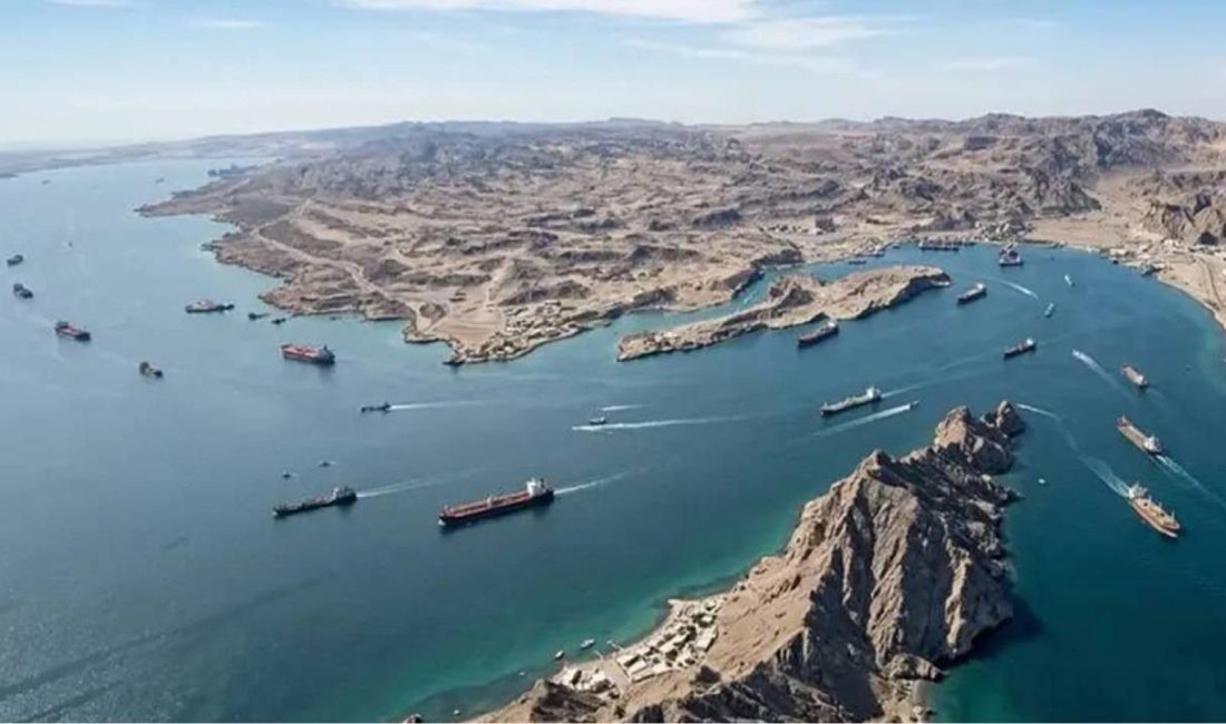 Hürmüz Boğazı’nda Rota ve Koordinasyon Tartışması Hürmüz Boğazı’nda deniz taşımacılığına