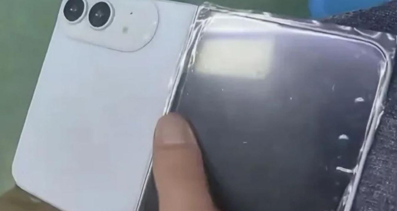 yeni-iphoneun-tasarimi-sizdi-tabak-gibi-olacak-HaEGs2Yd.jpg
