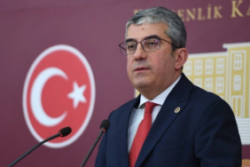 200den-fazla-belediye-baskani-yeni-partiye-katilmak-icin-istifa-etti-cemil-tugay-icin-dikkat-j31NTBse.png