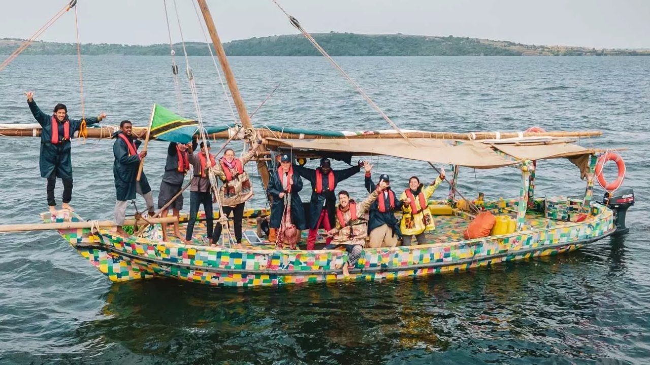 Lamu’da atıktan yelkenli: 30 bin terlikle deniz kirliliğine karşı hareket